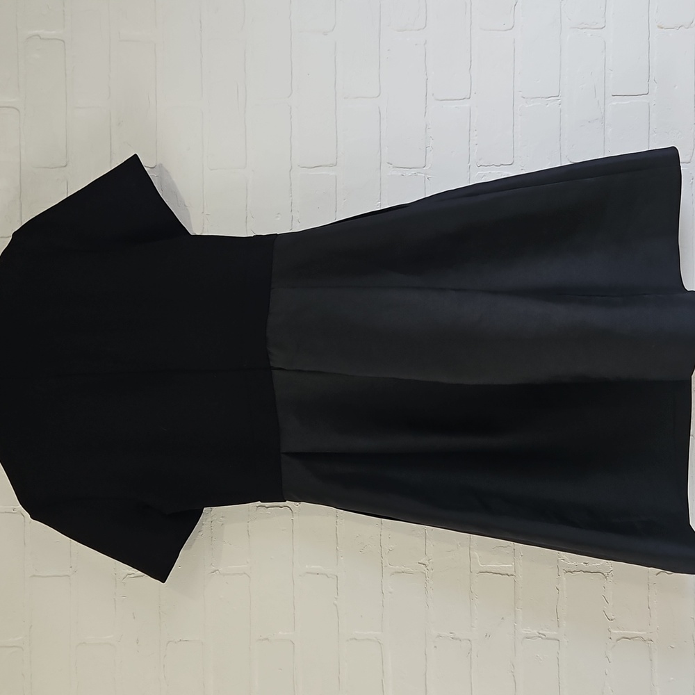Elegant Icone 2-tone Black and Dark Silver A-Line Knee-Length Dress - Picture 2 of 5